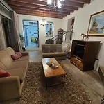Holiday home Evanthia's Stone House Koilani