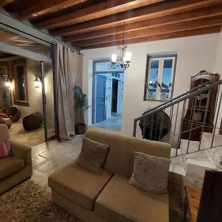Σπίτι διακοπών Evanthia's Stone House *