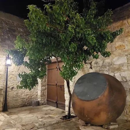 Σπίτι διακοπών Evanthia's Stone House