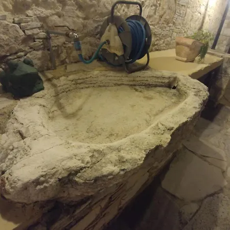 Evanthia's Stone House