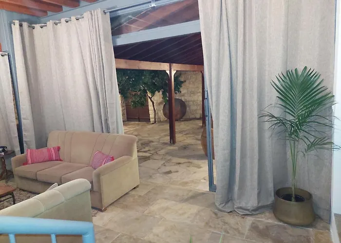 Evanthia's Stone House 別荘 *