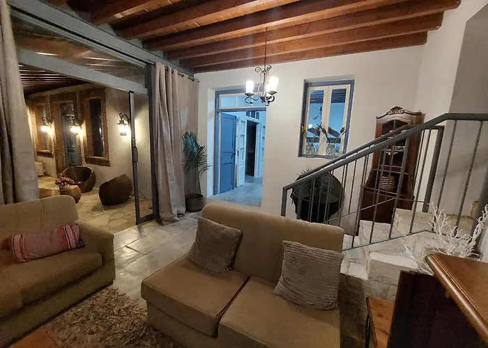 別荘 Evanthia's Stone House *